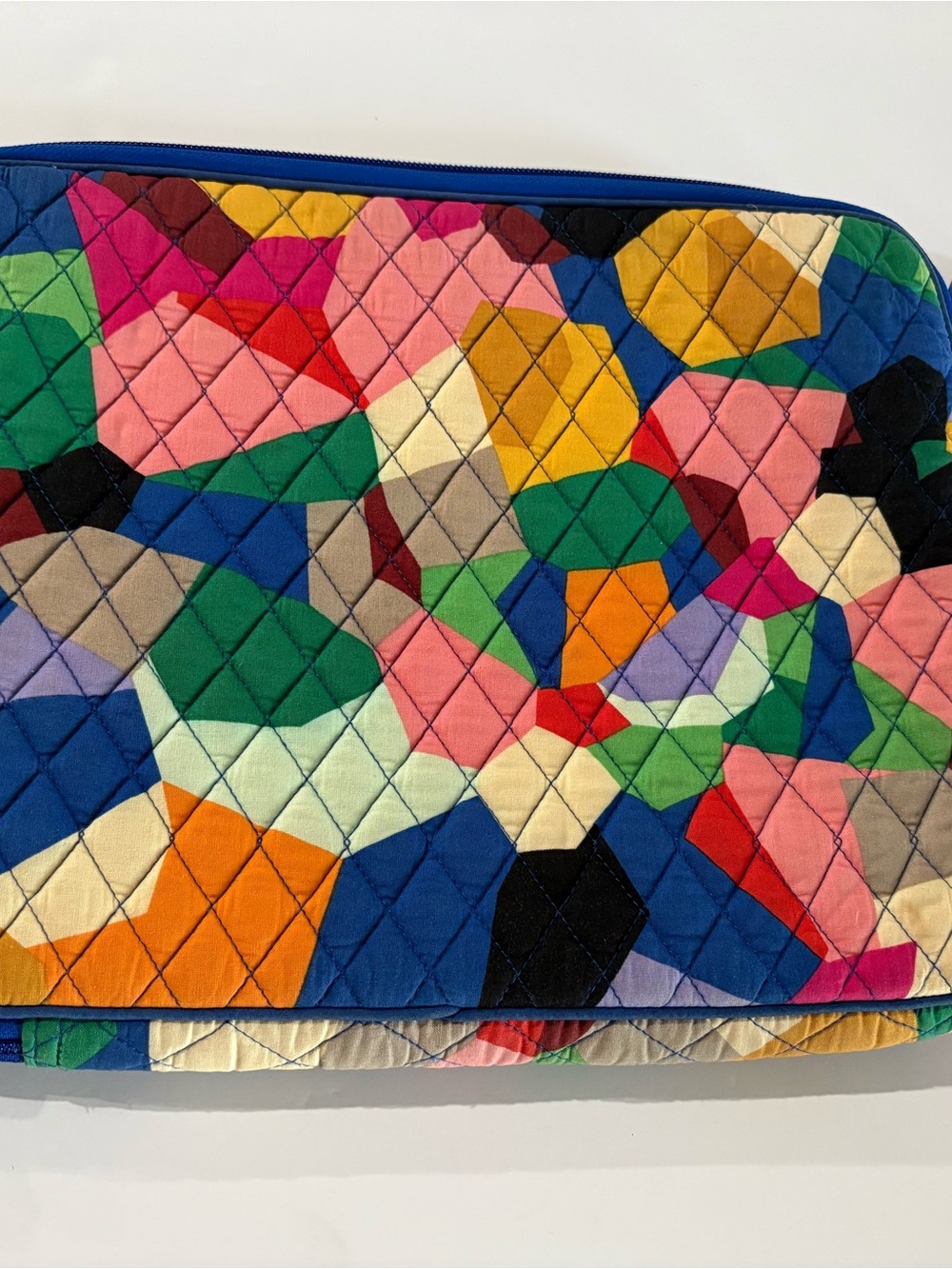 Vera Bradley Colorful Quilted Laptop Sleeve - Multicolor Abstract Print 11”X 14”